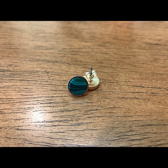 Set of 2 Marble Stud Earrings - Picture 3 of 3